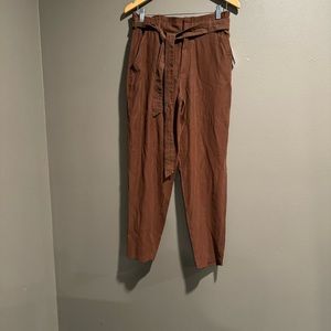 Old Navy High Rise Paperbag Waist Pant Size Medium